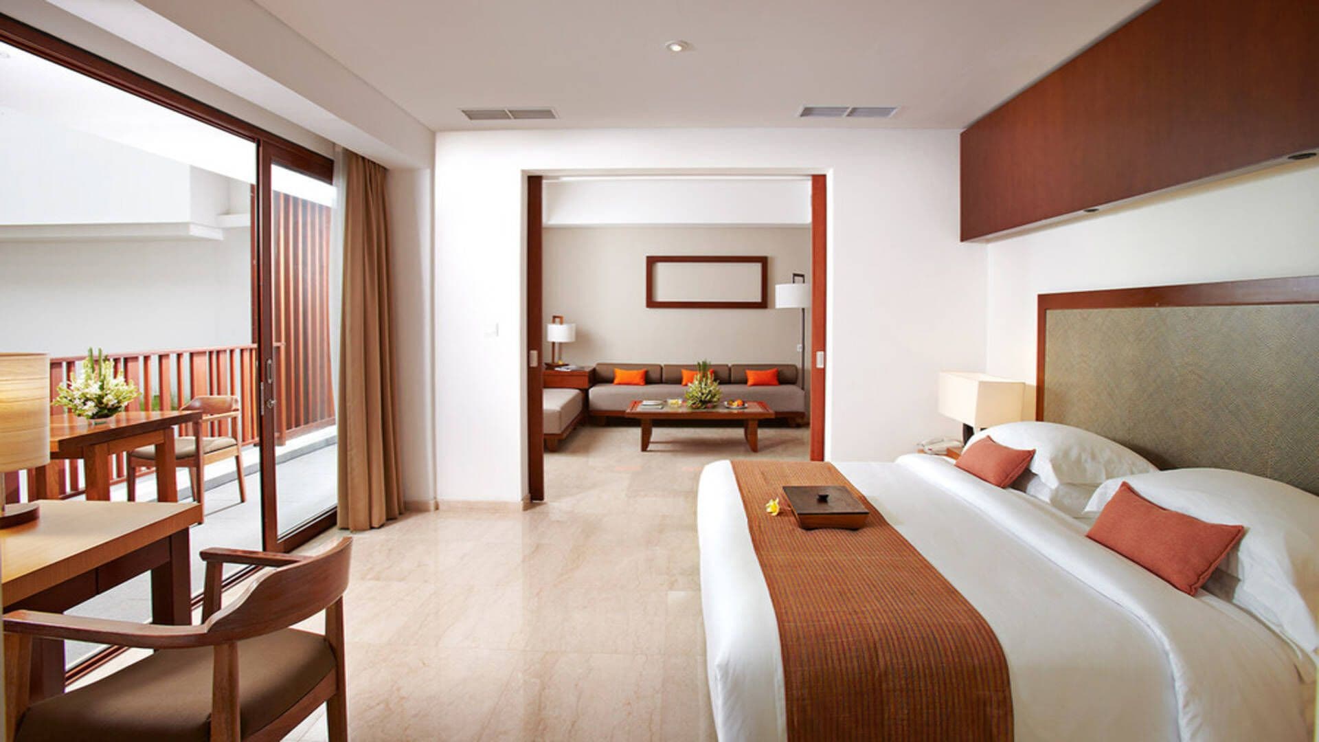 The-Magani-Hotel-and-Spa-Rooms-Magani-Suite-1-1.jpg